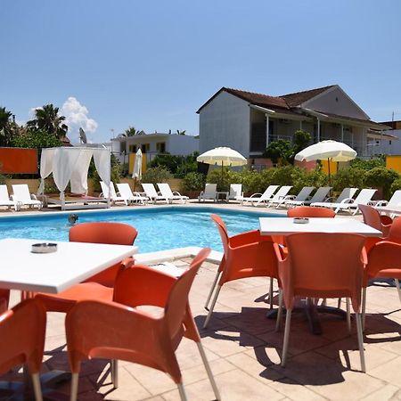 Kavos Central Eksteriør billede